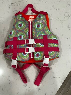 Speedo Kids Bright Pink & Multicolor Dot Swim Vest